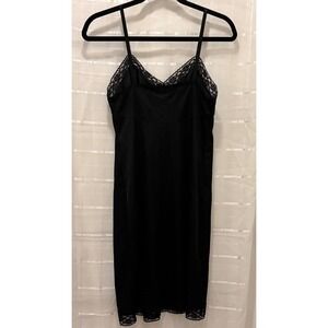 Vanity Fair Vintage Black Lace Trim Full Slip Dress Style 10-103 Size 34 USA